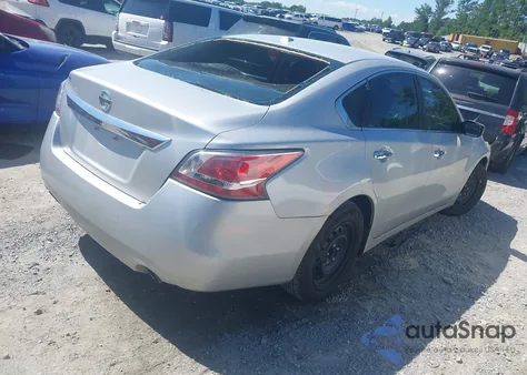 2015 Nissan Altima 2.5 S from USA, damaged, VIN 1N4AL3AP7FC217454